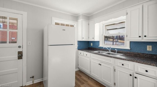 609 Martha Place, High Point, NC 27263