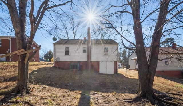 609 Martha Place, High Point, NC 27263