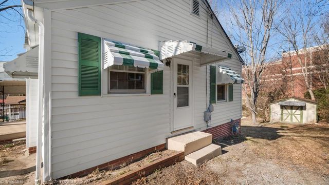 609 Martha Place, High Point, NC 27263