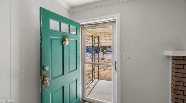 609 Martha Place, High Point, NC 27263