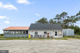 2118 HARBOR DR, Greenbackville, VA 23356