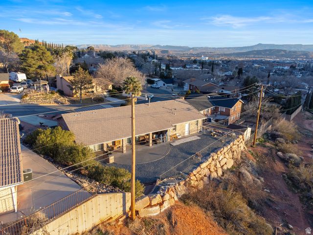 339 W SANDSTONE CIR, St. George, UT 84770