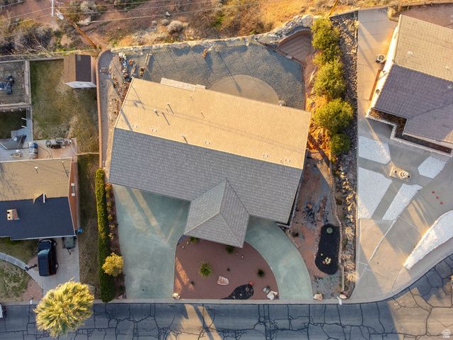 339 W SANDSTONE CIR, St. George, UT 84770