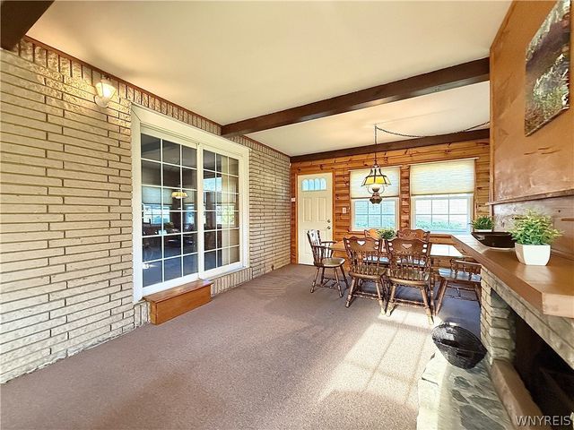 27 Mckenzie Court, Cheektowaga, NY 14227