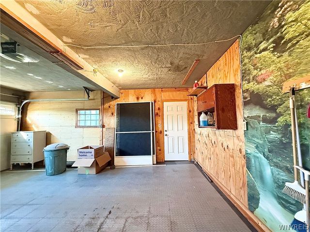27 Mckenzie Court, Cheektowaga, NY 14227