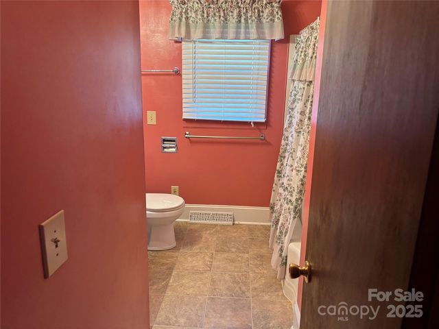 1623 Kimberly Drive, Gastonia, NC 28052