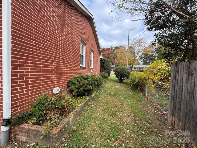 1623 Kimberly Drive, Gastonia, NC 28052