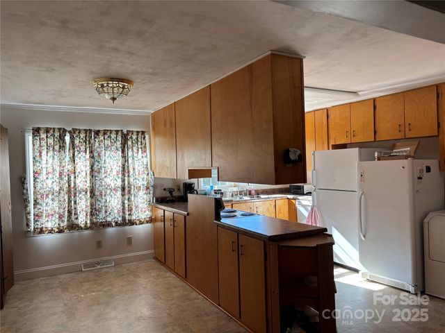 1623 Kimberly Drive, Gastonia, NC 28052