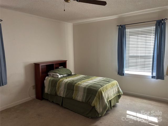 1623 Kimberly Drive, Gastonia, NC 28052