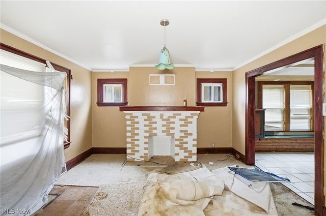 1867 Reyburn Road, Cleveland, OH 44112