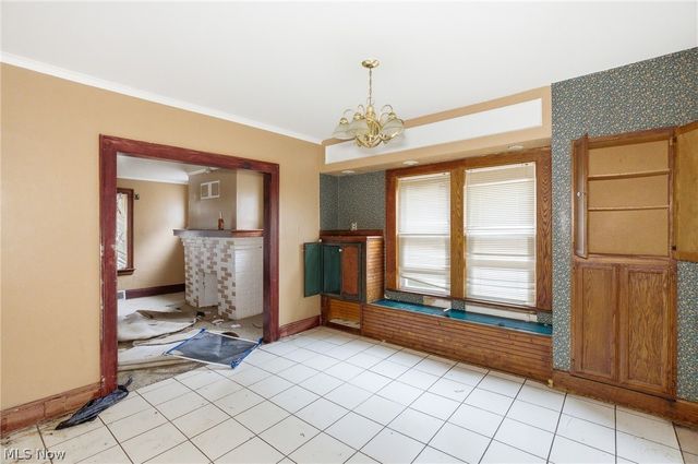 1867 Reyburn Road, Cleveland, OH 44112