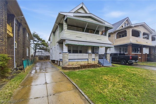 1867 Reyburn Road, Cleveland, OH 44112