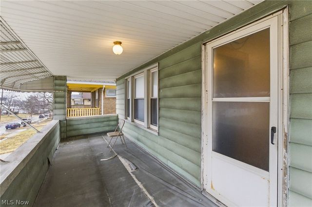 1867 Reyburn Road, Cleveland, OH 44112