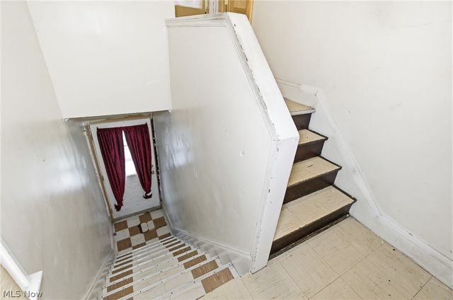 1867 Reyburn Road, Cleveland, OH 44112