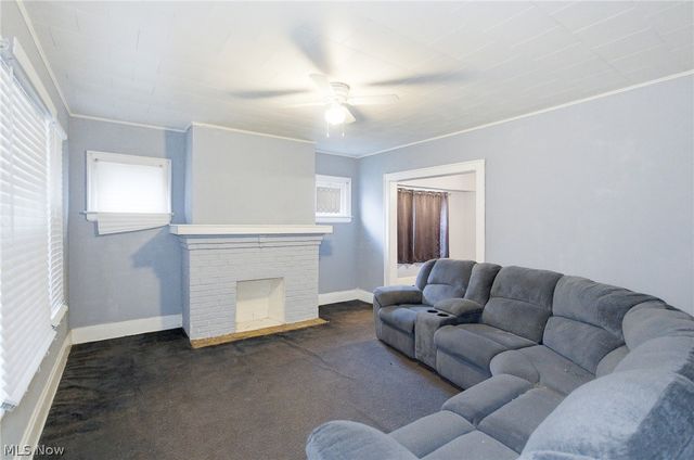 1867 Reyburn Road, Cleveland, OH 44112