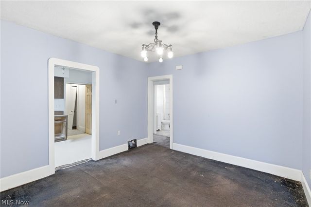 1867 Reyburn Road, Cleveland, OH 44112