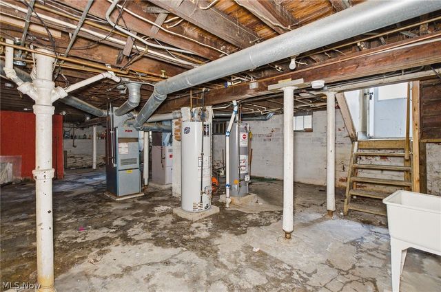 1867 Reyburn Road, Cleveland, OH 44112