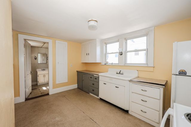 29 Wilder Street, Nashua, NH 03060