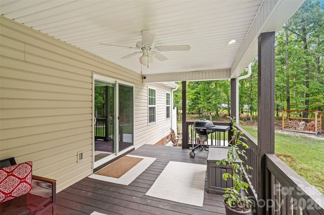 4558 Simpson Road, Edgemoor, SC 29712
