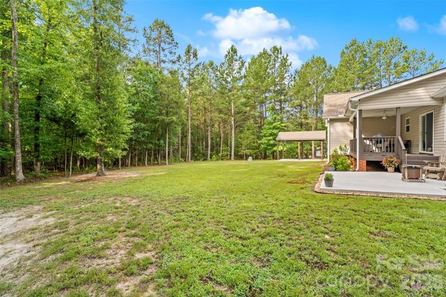 4558 Simpson Road, Edgemoor, SC 29712
