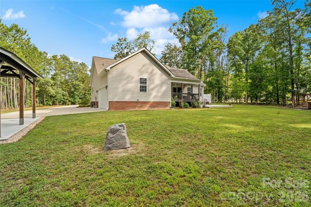 4558 Simpson Road, Edgemoor, SC 29712
