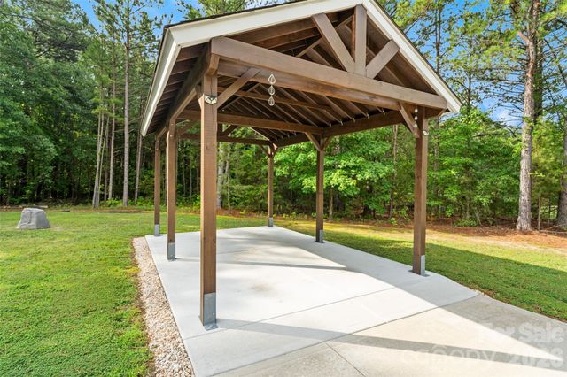 4558 Simpson Road, Edgemoor, SC 29712
