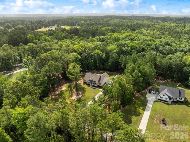 4558 Simpson Road, Edgemoor, SC 29712