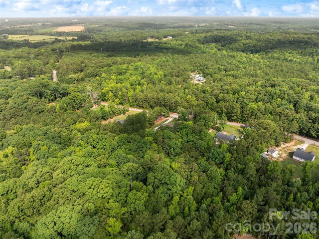 4558 Simpson Road, Edgemoor, SC 29712