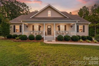 4558 Simpson Road, Edgemoor, SC 29712