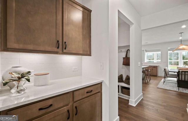 7124 Maple Brook Lane, Flowery Branch, GA 30542