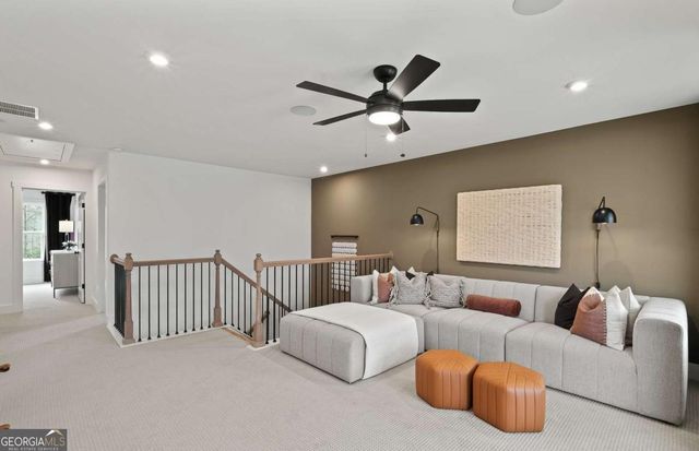 7124 Maple Brook Lane, Flowery Branch, GA 30542