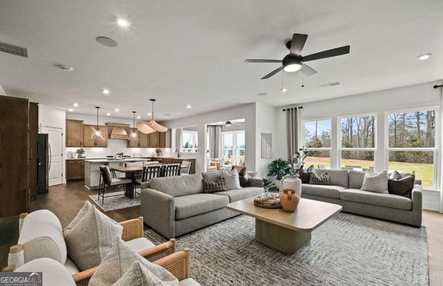 7124 Maple Brook Lane, Flowery Branch, GA 30542