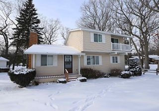 725 S Crescent Avenue, Au Gres, MI 48703