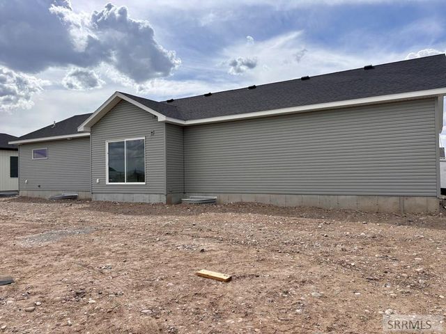 34 N Currant Lane, Rigby, ID 83442