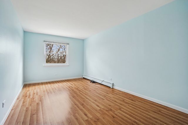 10041 S Walnut Terrace 31-307, Palos Hills, IL 60465