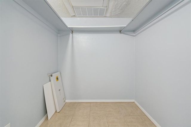 6000 N Pennsylvania Avenue 16, Oklahoma City, OK 73112