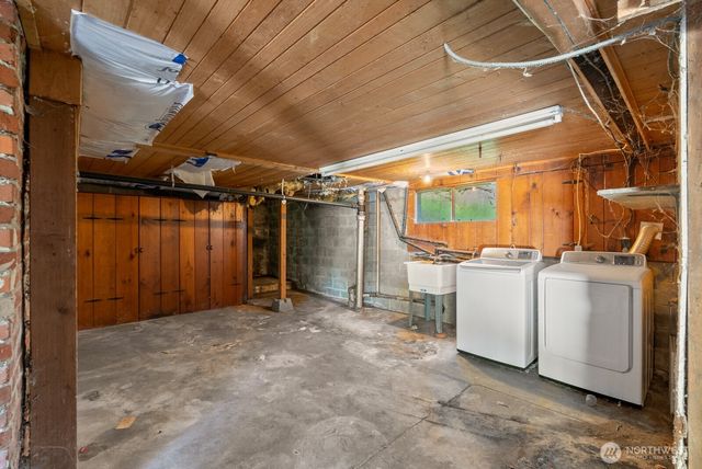 402 1st Avenue, Aberdeen, WA 98520