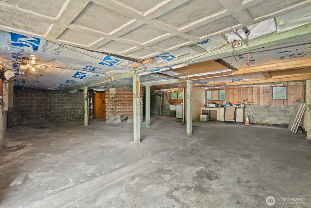 402 1st Avenue, Aberdeen, WA 98520