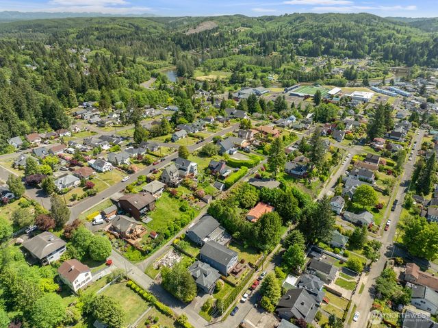402 1st Avenue, Aberdeen, WA 98520