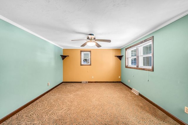 178 Falcon Dr, Westfield, MA 01085