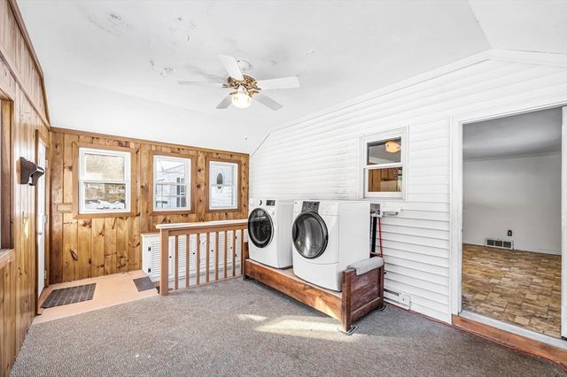 178 Falcon Dr, Westfield, MA 01085