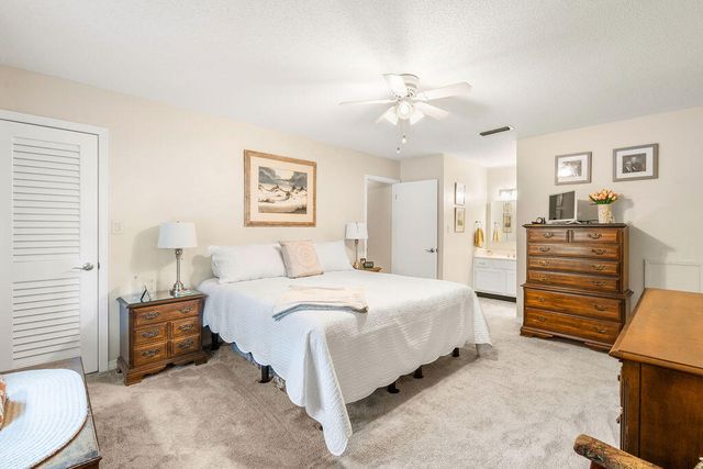 15 Winfield Way, Mary Esther, FL 32569