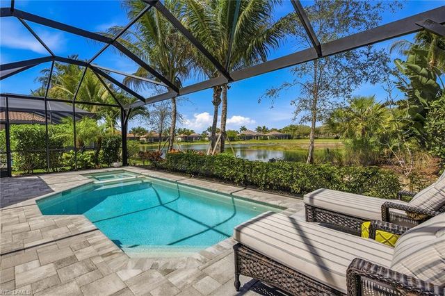 3171 Quilcene LN, Naples, FL 34114