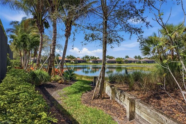 3171 Quilcene LN, Naples, FL 34114