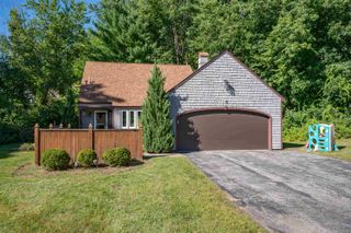 15 Crawford Lane, Nashua, NH 03063