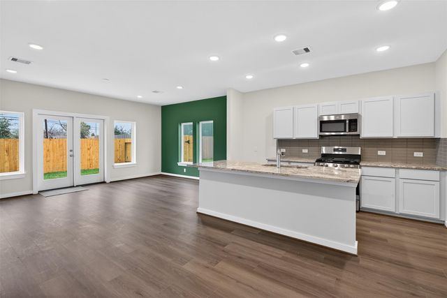 9113 Highland Northern Way, Houston, TX 77088