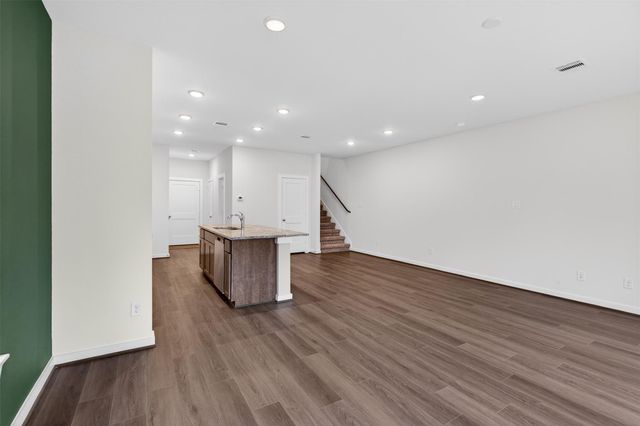 9113 Highland Northern Way, Houston, TX 77088