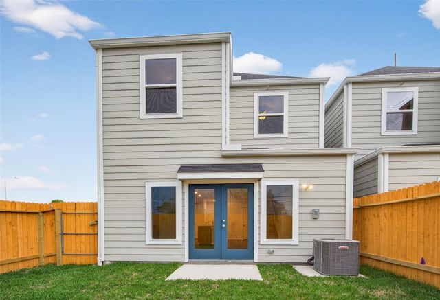 9113 Highland Northern Way, Houston, TX 77088