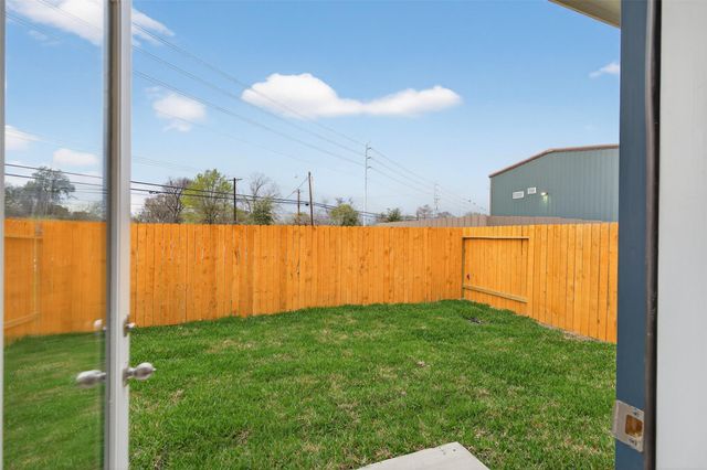 9113 Highland Northern Way, Houston, TX 77088