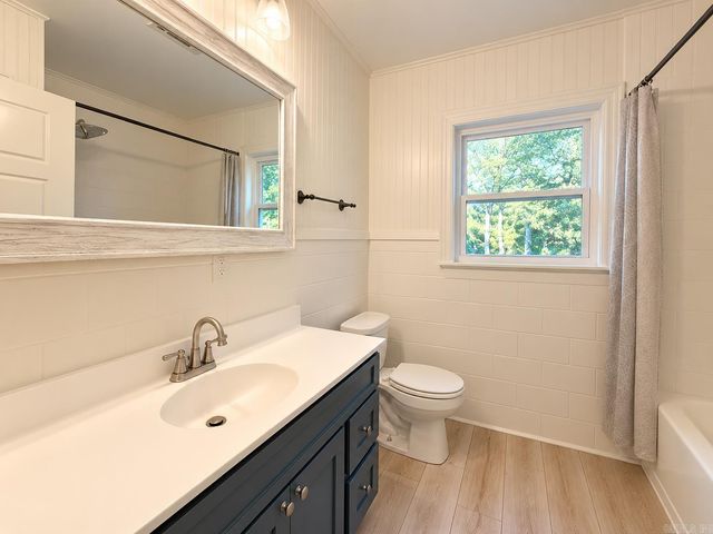809 Burton Street, Benton, AR 72015